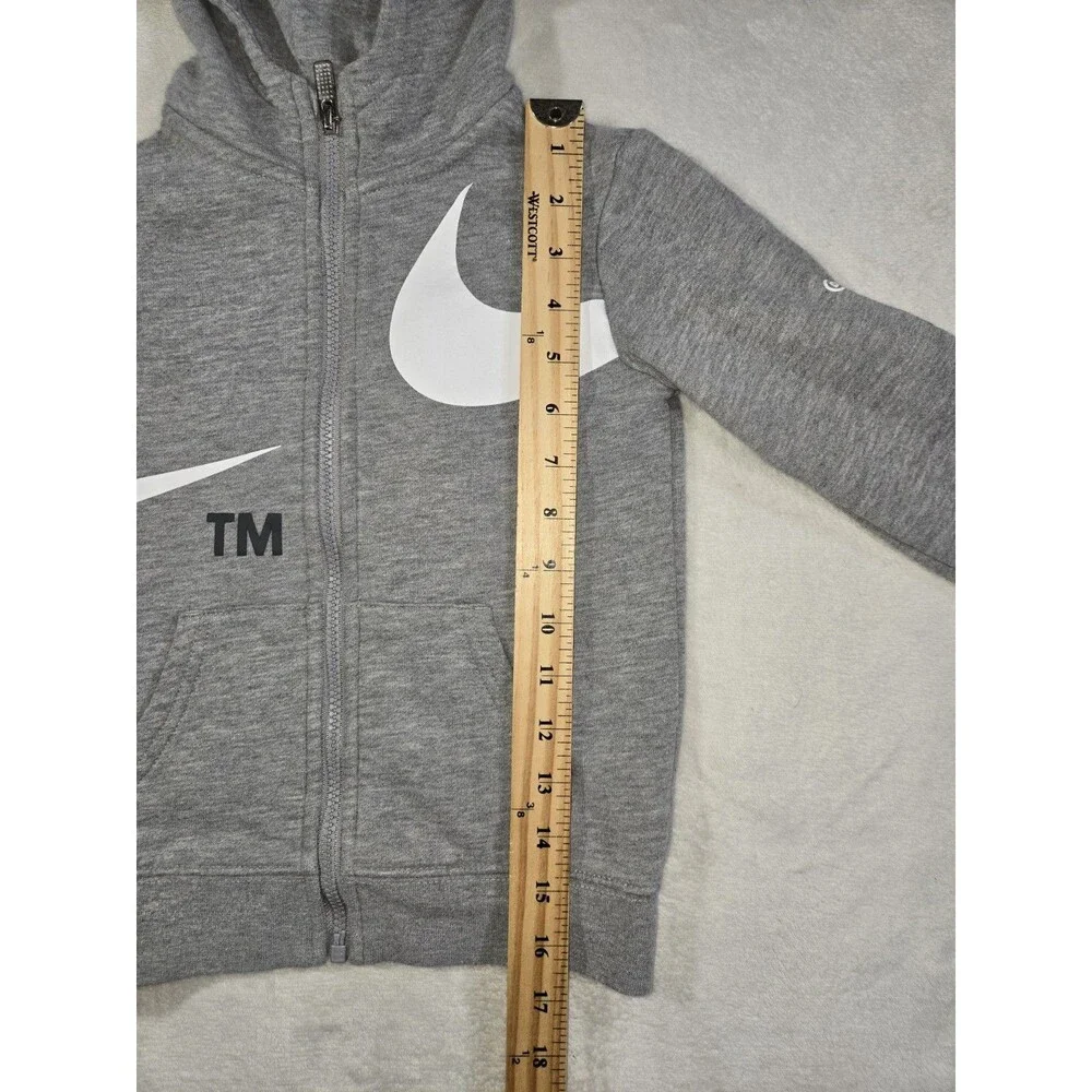 Nike lot sportswear